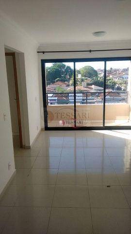 Apartamento à venda com 2 quartos, 50m² - Foto 2