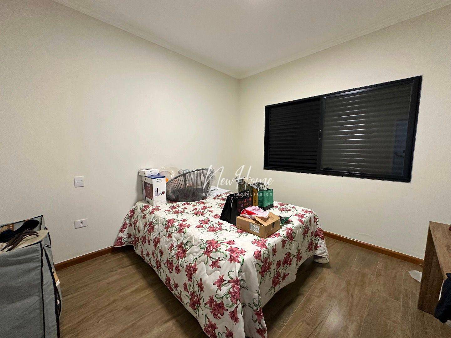 Casa à venda com 3 quartos, 180m² - Foto 10