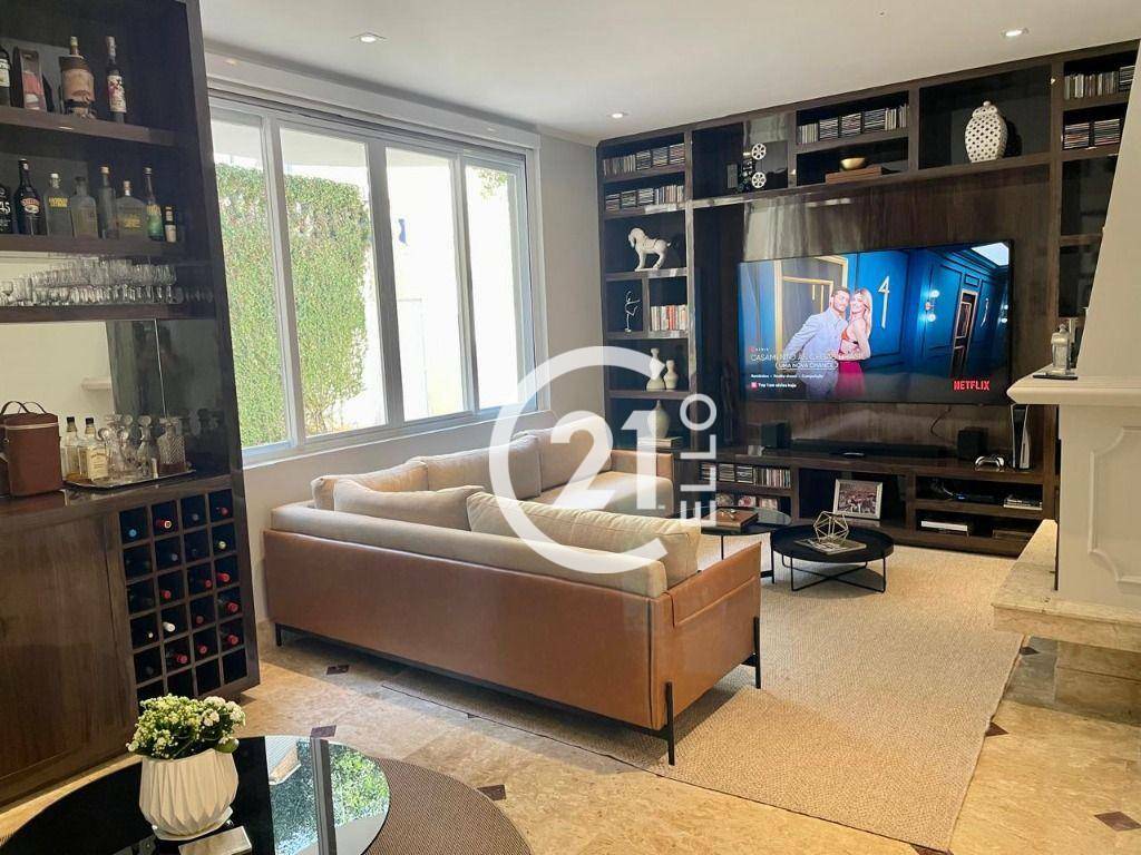 Casa à venda e aluguel com 5 quartos, 800m² - Foto 2