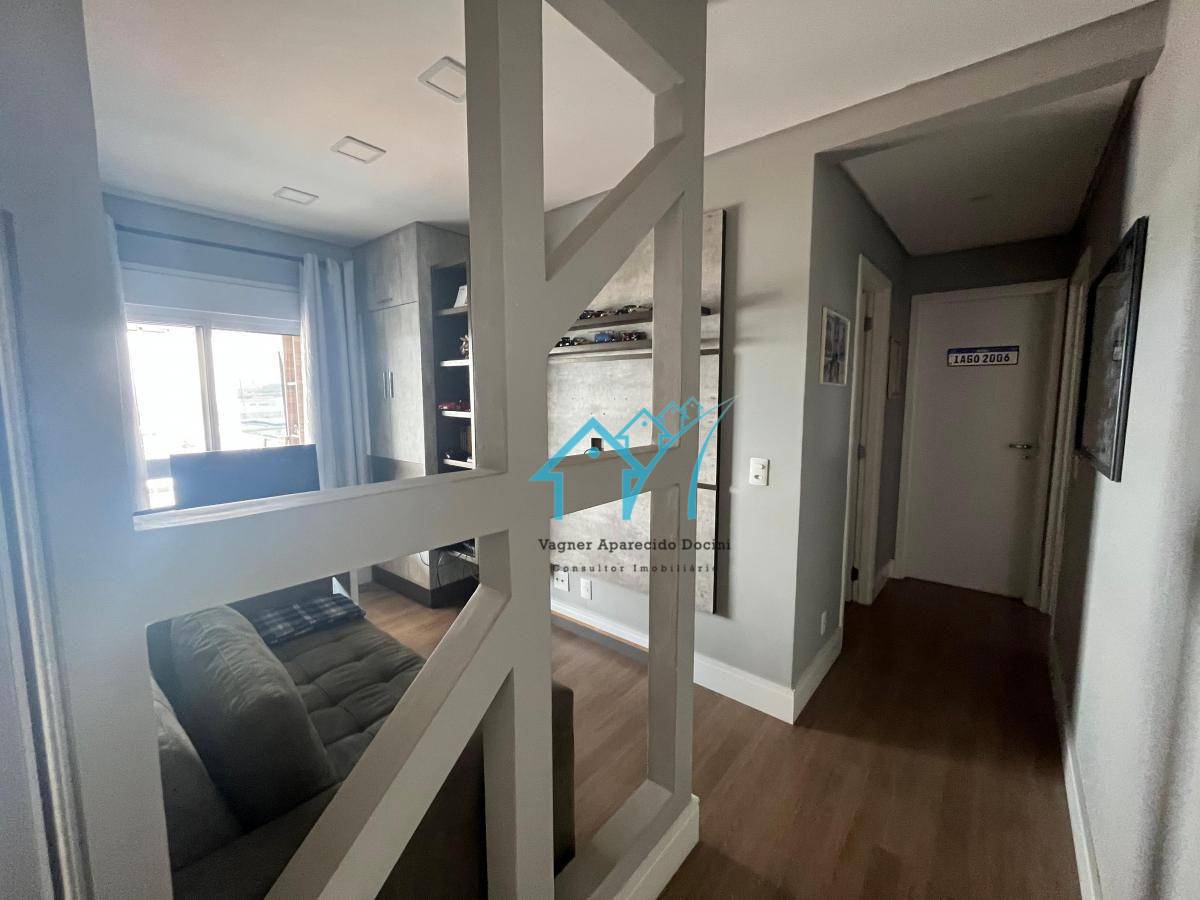 Apartamento à venda com 3 quartos, 162m² - Foto 1