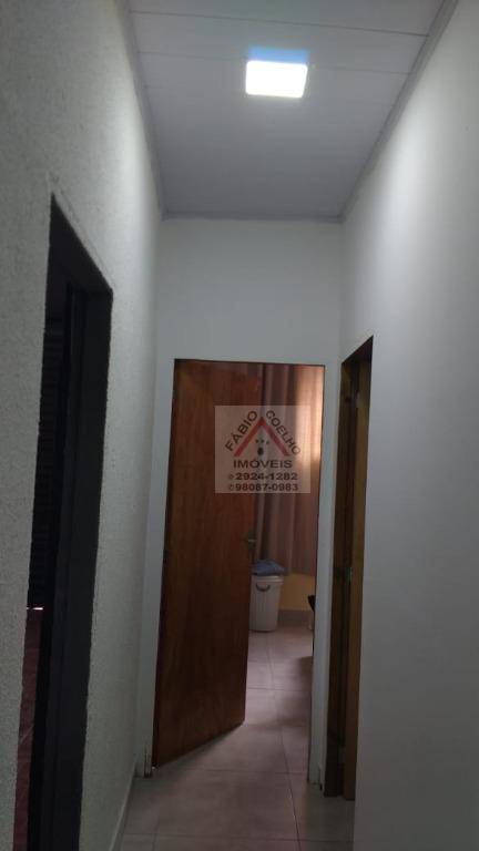 Casa de Condomínio à venda com 3 quartos, 212m² - Foto 12