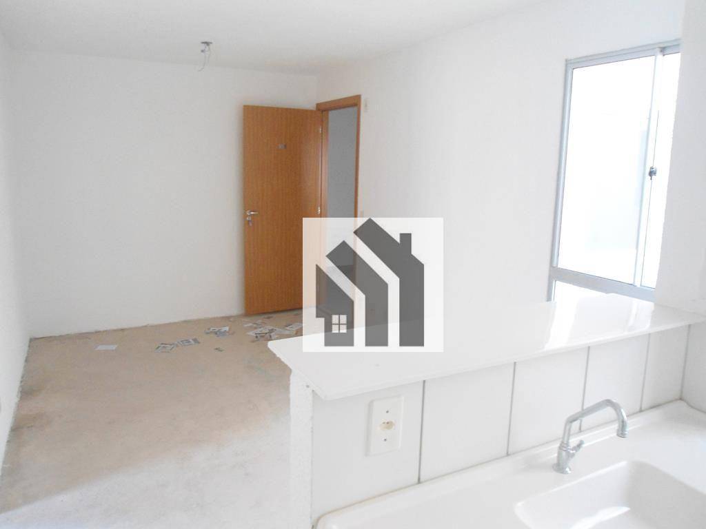 Apartamento à venda com 2 quartos, 42m² - Foto 1