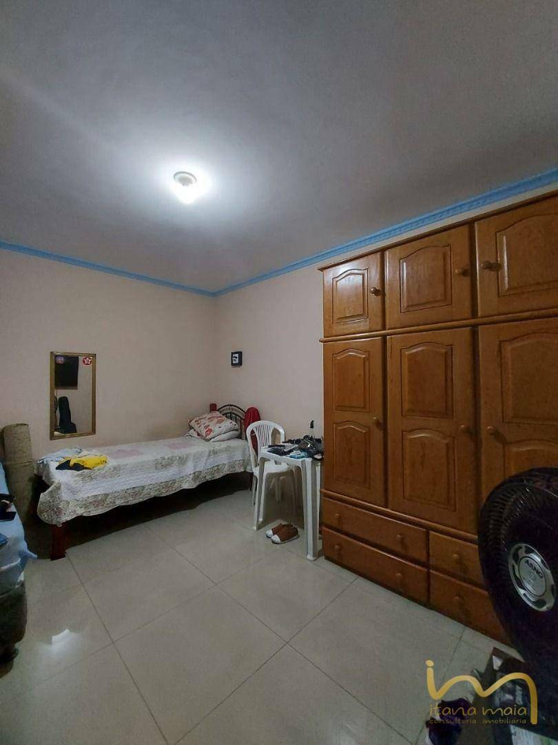 Casa à venda com 2 quartos, 90m² - Foto 8