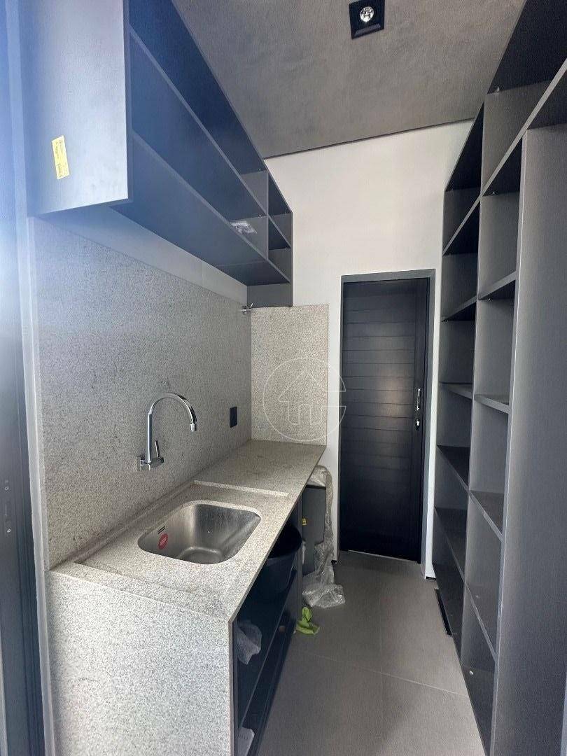 Casa à venda com 3 quartos, 197m² - Foto 14