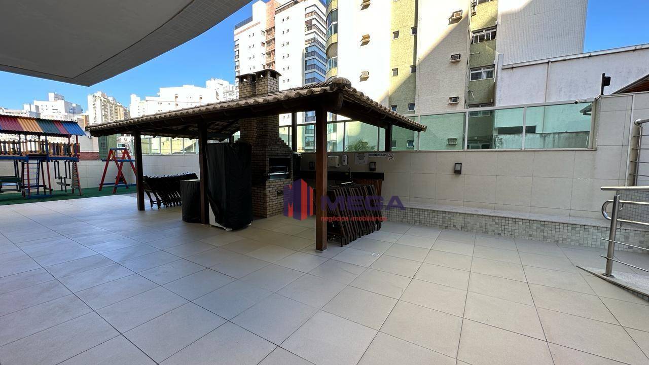 Apartamento à venda com 2 quartos, 65m² - Foto 11