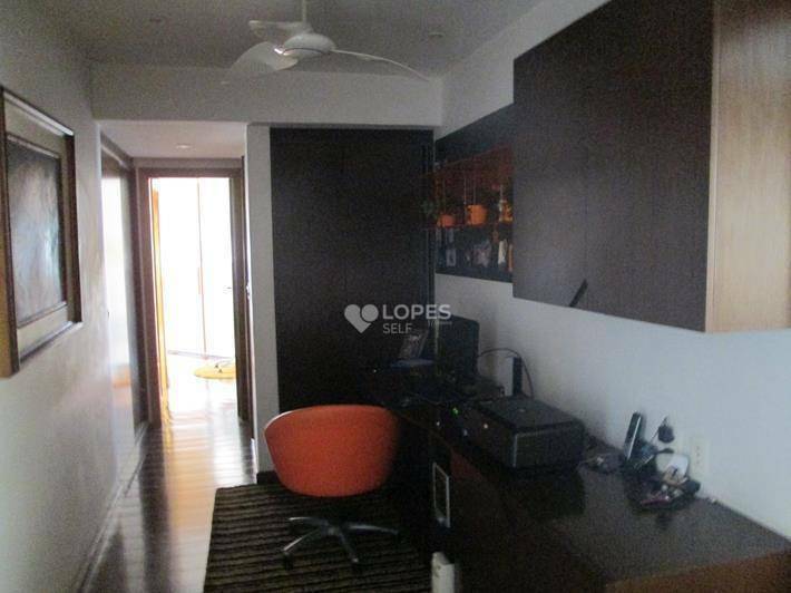 Apartamento à venda com 4 quartos, 280m² - Foto 4