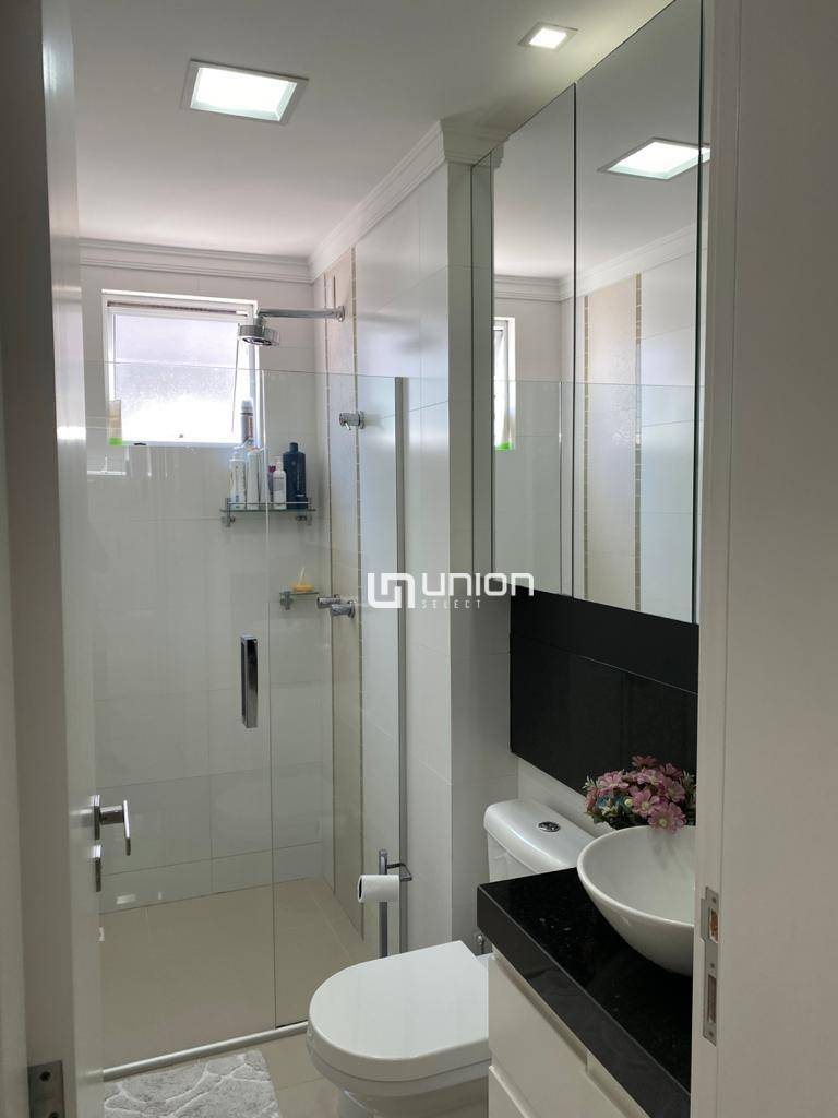 Apartamento à venda com 3 quartos, 105m² - Foto 9