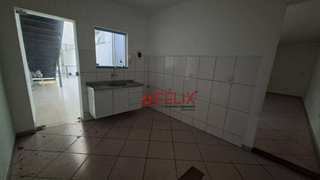 Casa para alugar com 1 quarto, 40m² - Foto 7