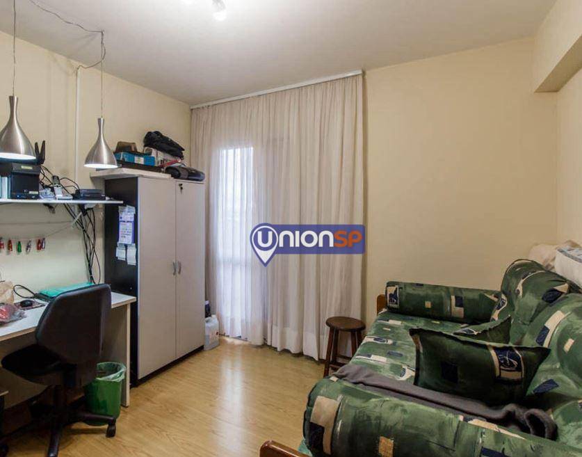 Apartamento à venda com 4 quartos, 182m² - Foto 4