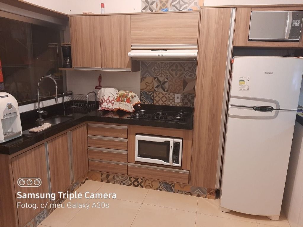 Casa à venda com 2 quartos, 54m² - Foto 28