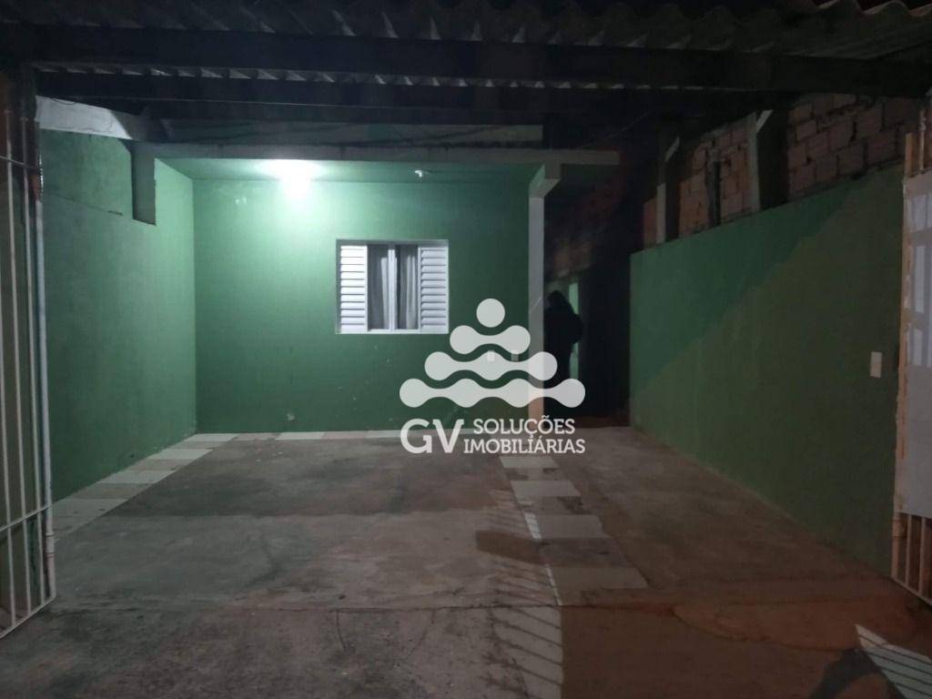 Casa à venda e aluguel com 3 quartos, 72m² - Foto 6