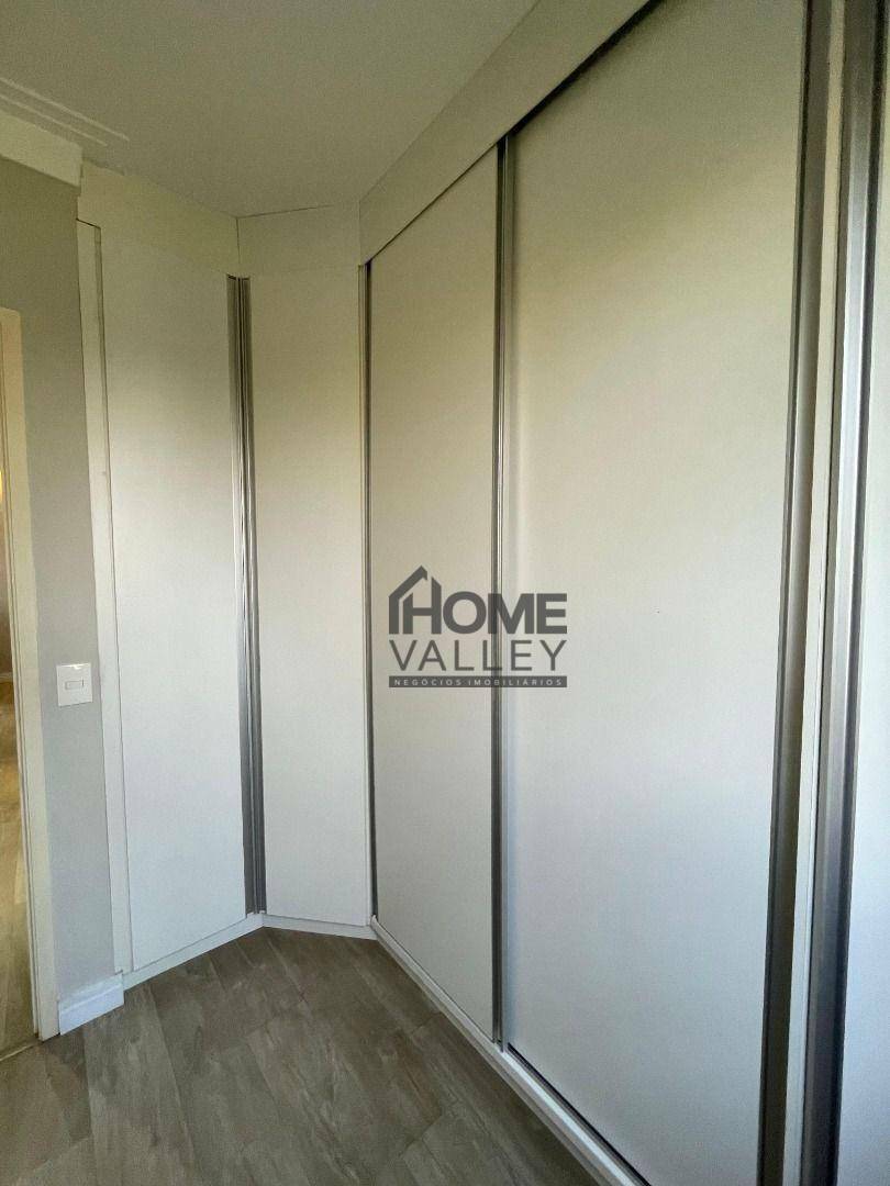 Apartamento à venda com 3 quartos, 76m² - Foto 16