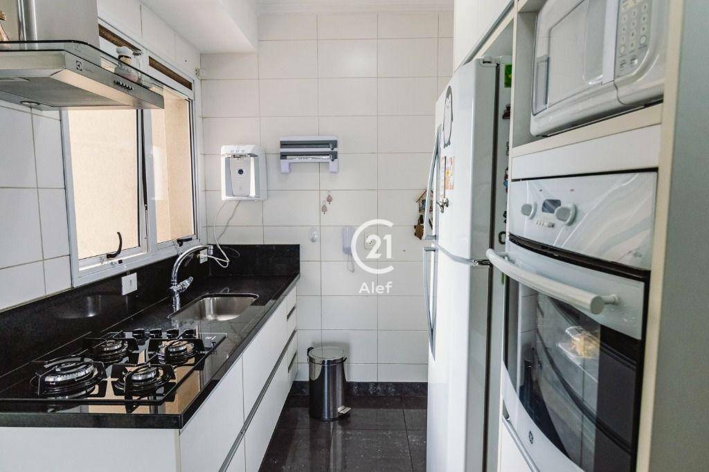 Apartamento à venda com 2 quartos, 96m² - Foto 19