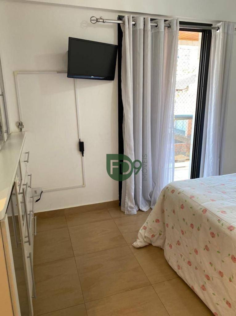 Apartamento à venda com 3 quartos, 130m² - Foto 17