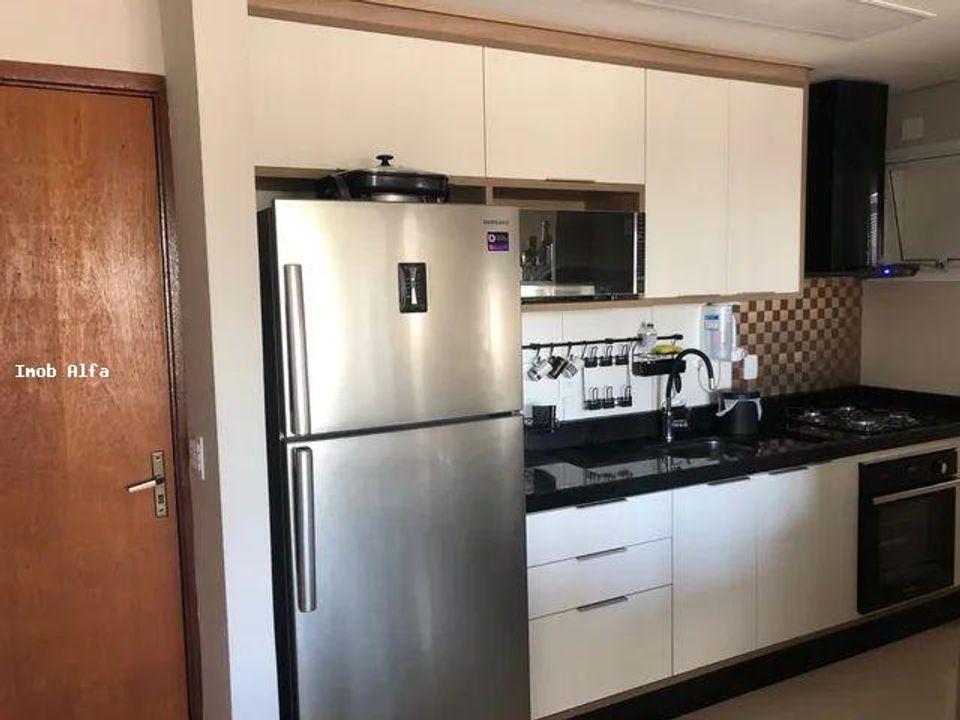 Apartamento à venda com 2 quartos, 75m² - Foto 2