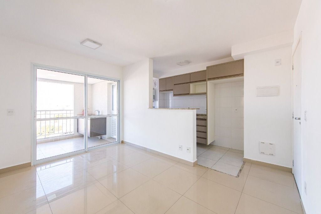 Apartamento, 3 quartos, 75 m² - Foto 2