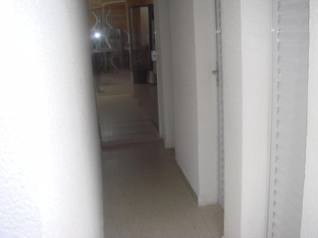 Sobrado à venda com 2 quartos, 60m² - Foto 23