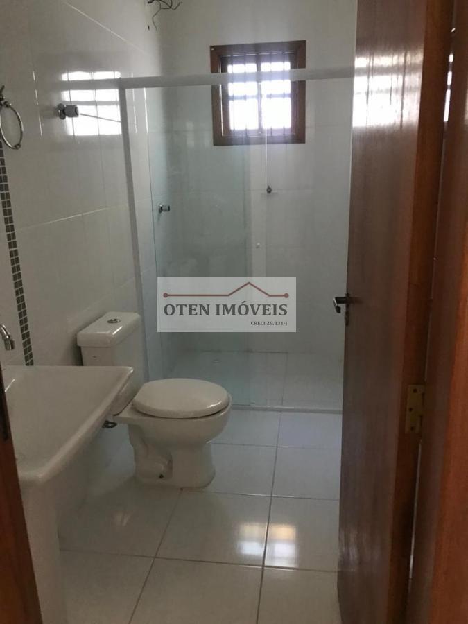 Casa à venda com 3 quartos, 140m² - Foto 4