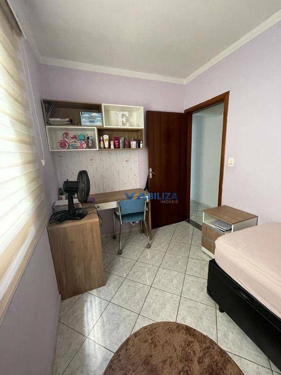 Sobrado à venda com 3 quartos, 200m² - Foto 12