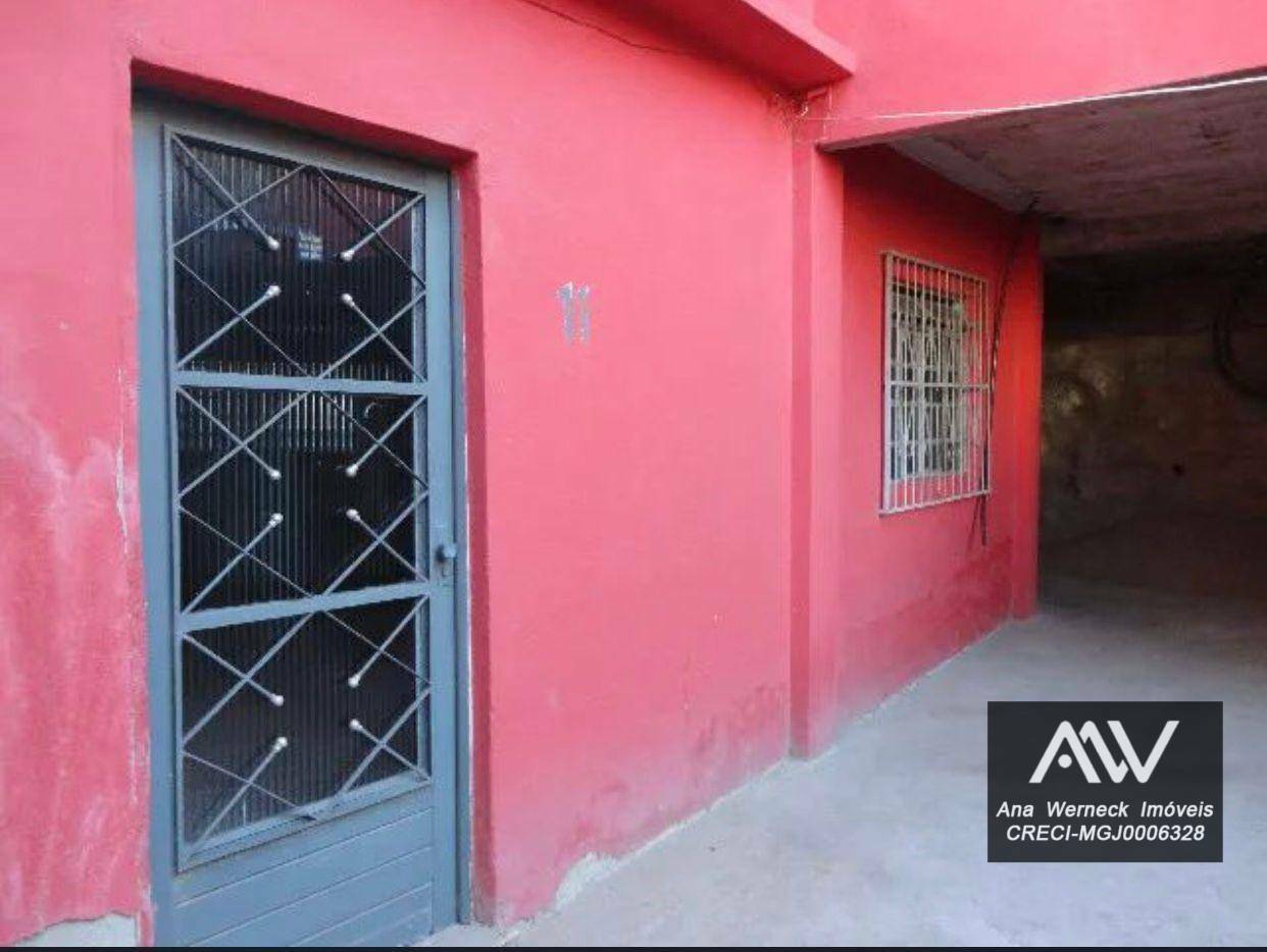 Casa à venda com 2 quartos, 40m² - Foto 2