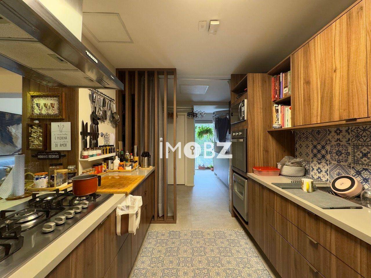 Apartamento à venda com 3 quartos, 168m² - Foto 18