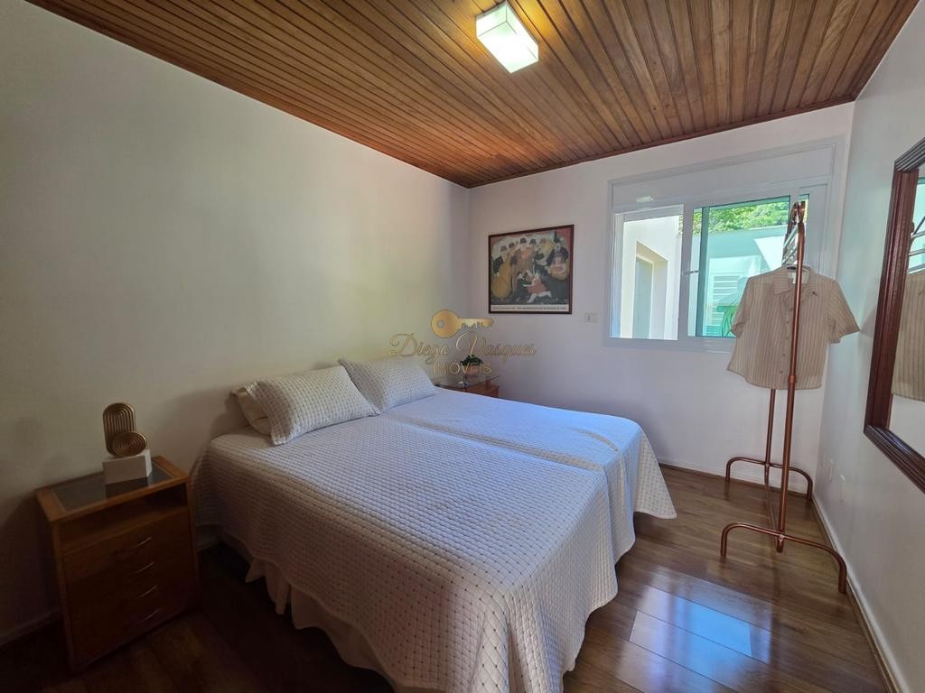 Casa à venda com 4 quartos, 10000m² - Foto 27
