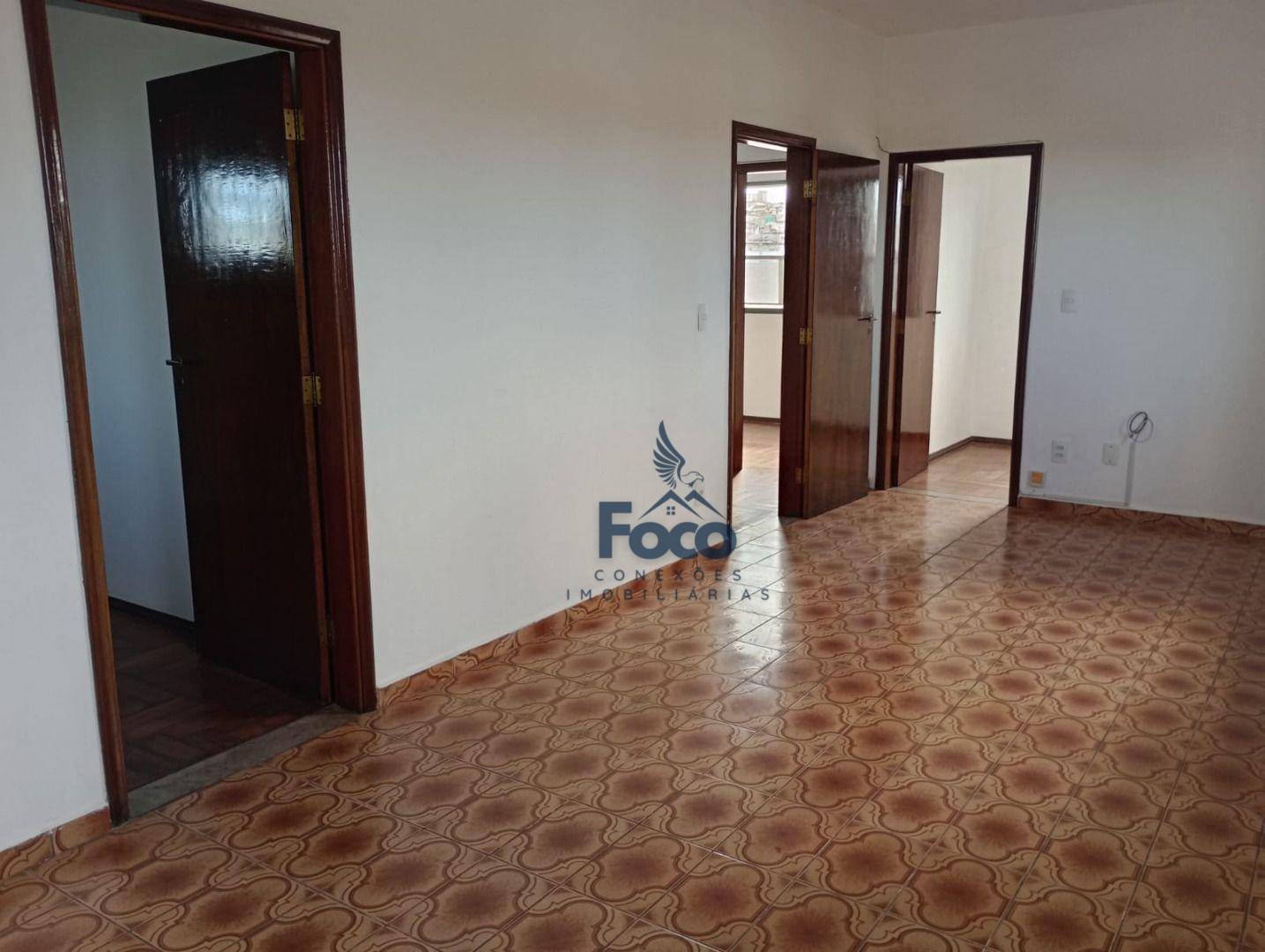 Apartamento à venda com 3 quartos, 90m² - Foto 2