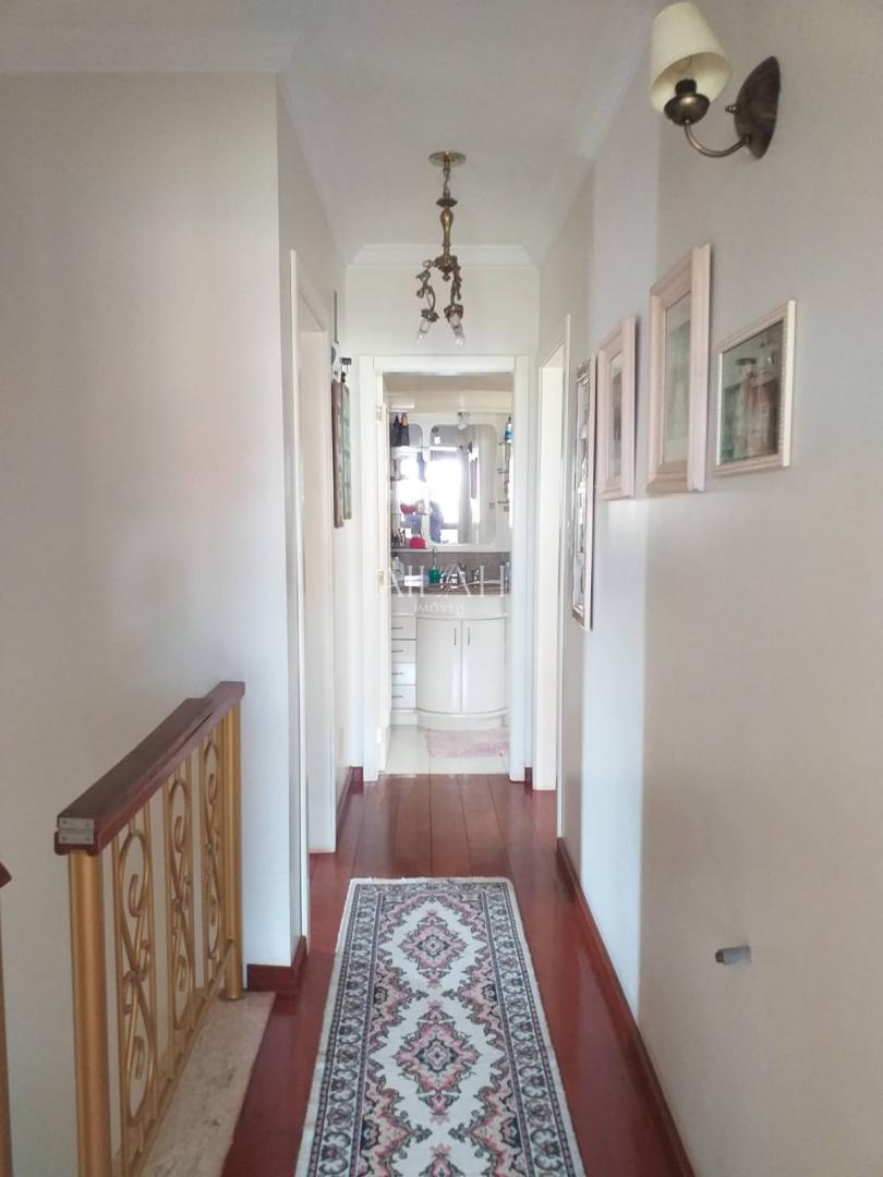 Casa à venda com 4 quartos, 260m² - Foto 3