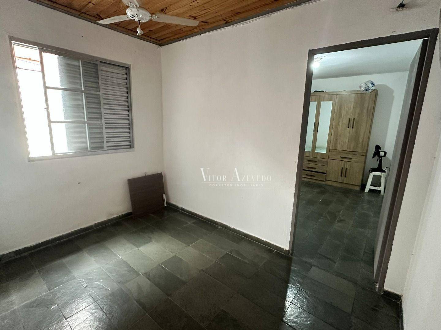 Casa à venda com 2 quartos, 140m² - Foto 7