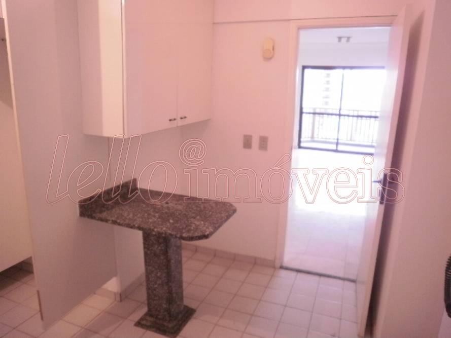 Apartamento para alugar com 2 quartos, 90m² - Foto 17