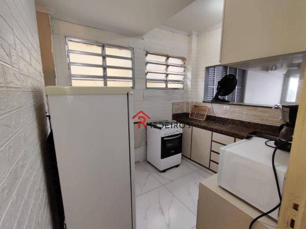 Apartamento à venda com 2 quartos, 60m² - Foto 3