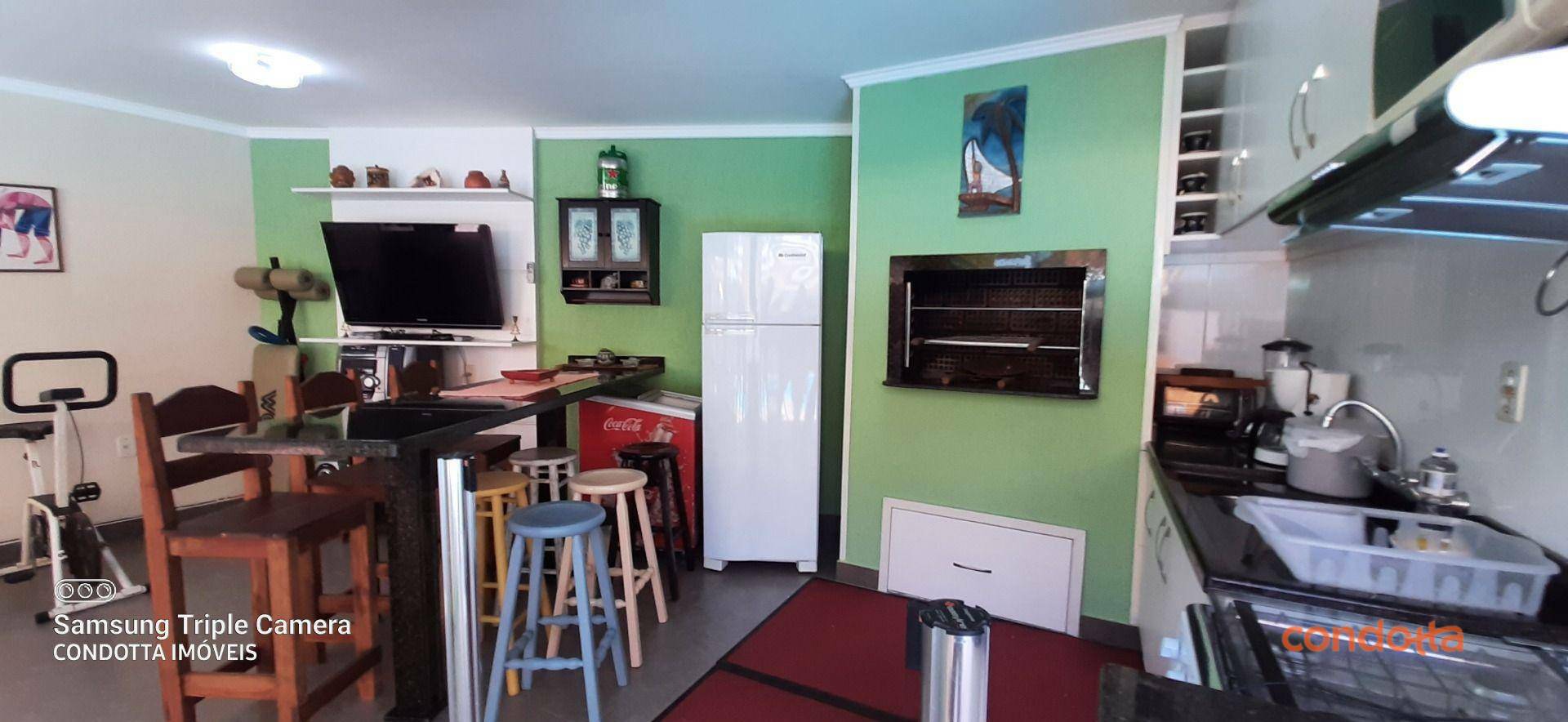 Casa para alugar com 4 quartos, 285m² - Foto 78