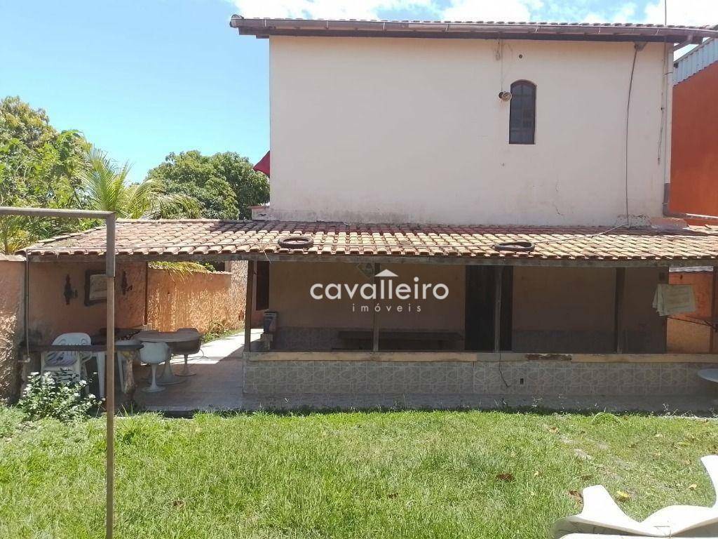 Casa à venda com 6 quartos, 196m² - Foto 33