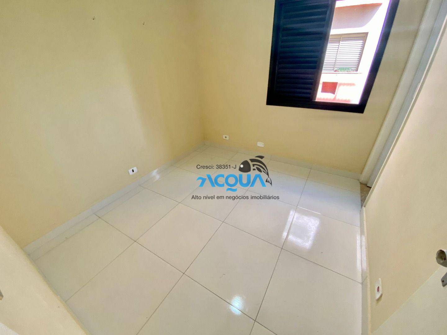 Apartamento à venda com 2 quartos, 70m² - Foto 6