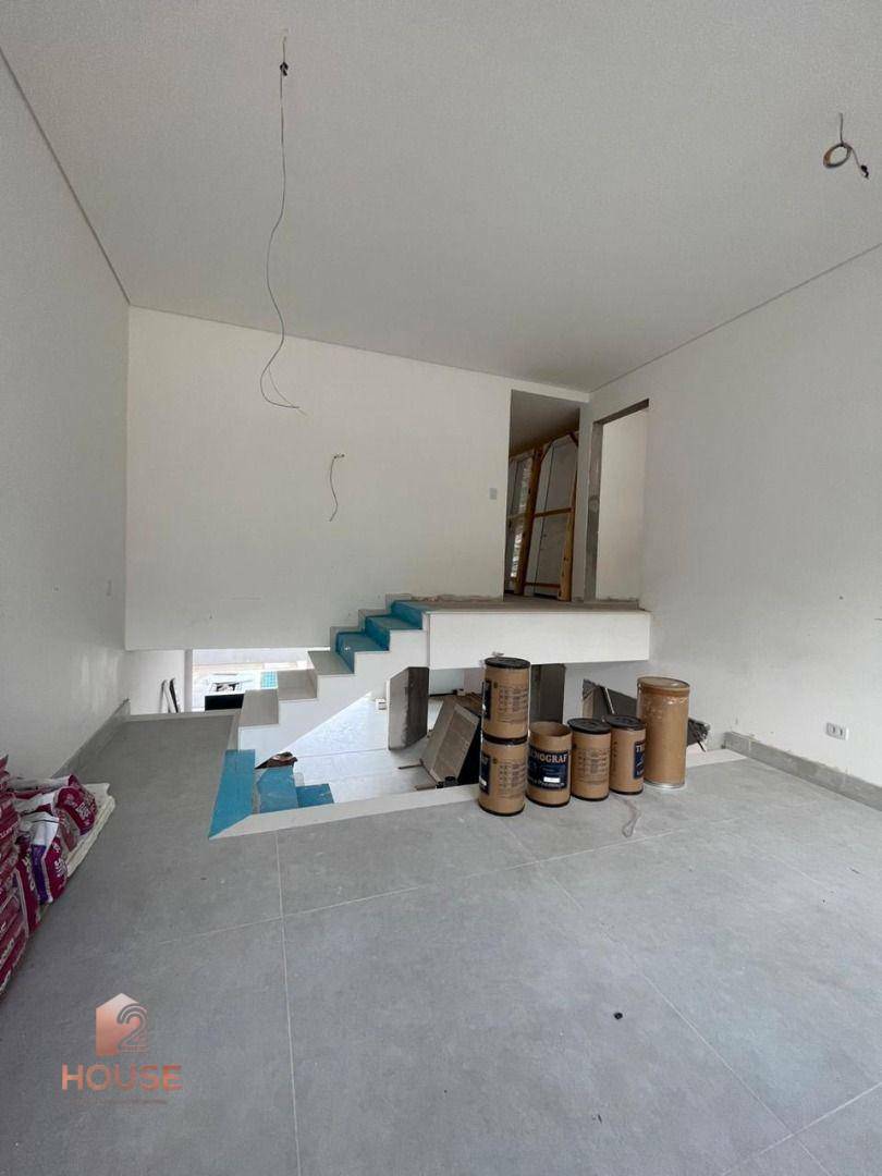 Casa de Condomínio à venda com 3 quartos, 300m² - Foto 4