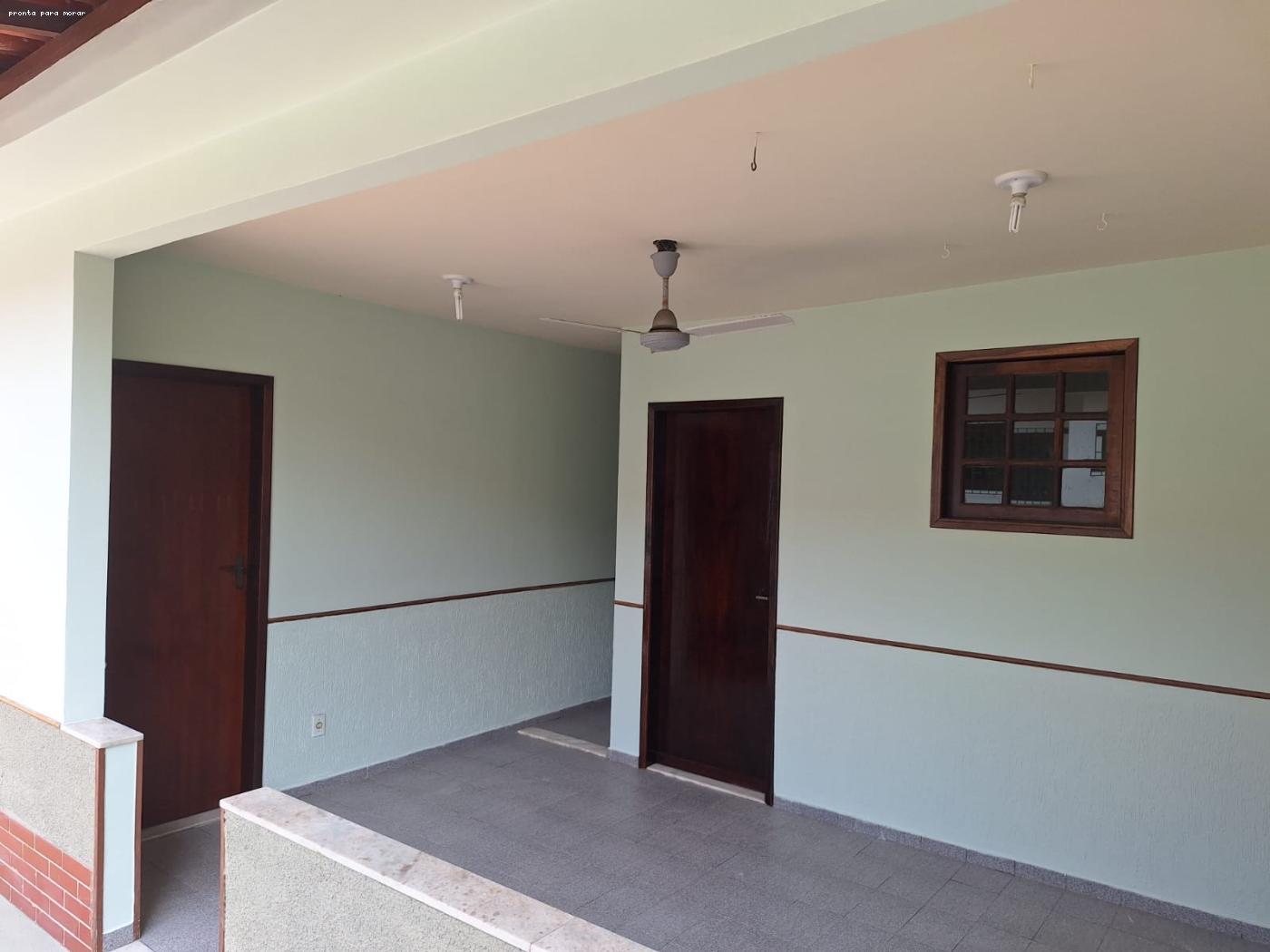 Casa à venda com 2 quartos, 360m² - Foto 13