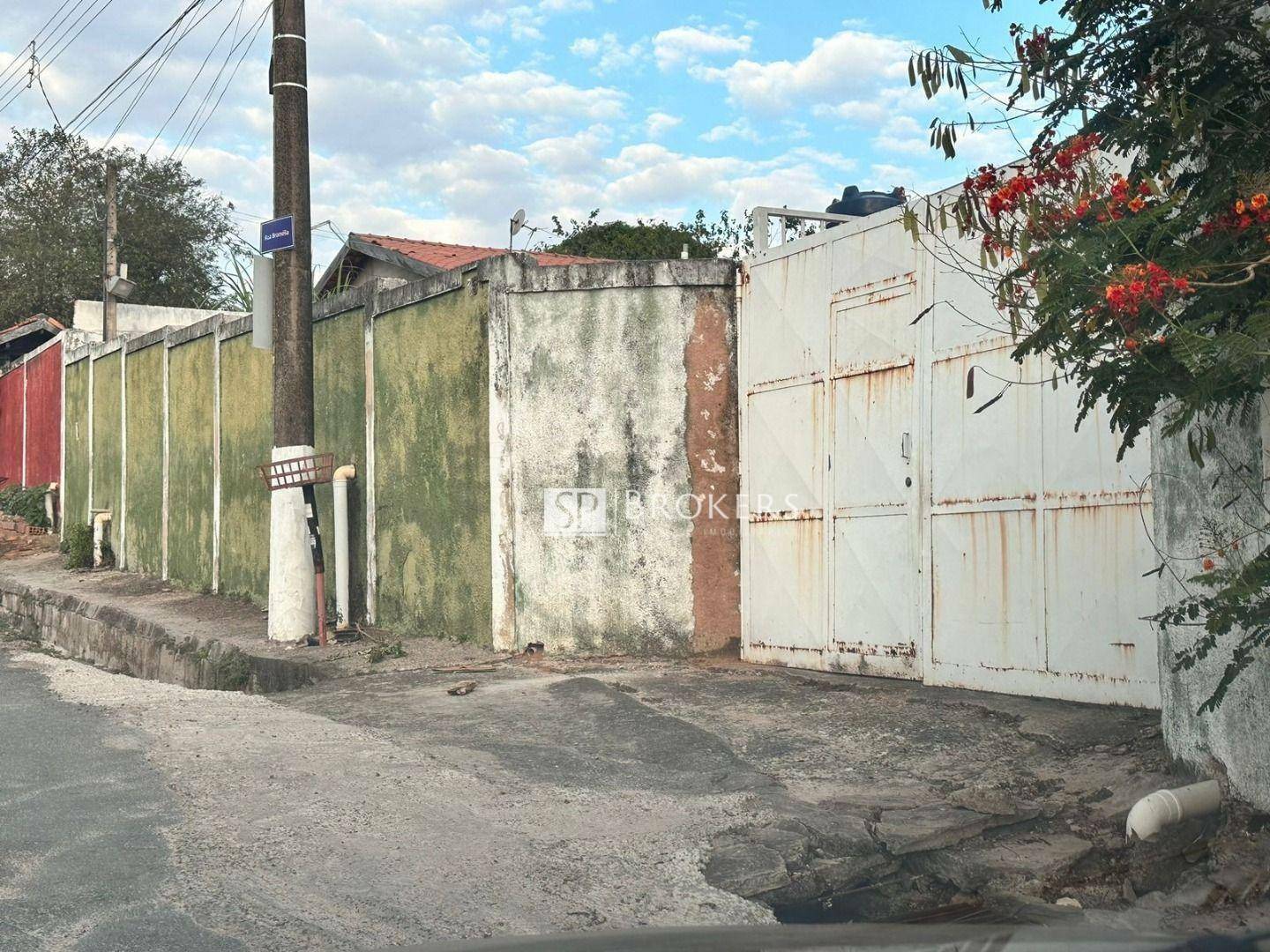 Chácara à venda com 3 quartos, 200m² - Foto 29