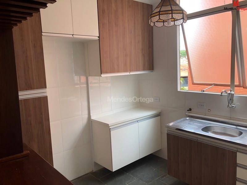 Apartamento à venda com 2 quartos, 60m² - Foto 5