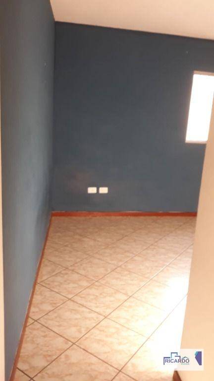 Apartamento para alugar com 2 quartos, 60m² - Foto 5