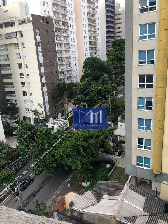 Apartamento à venda com 3 quartos, 141m² - Foto 17