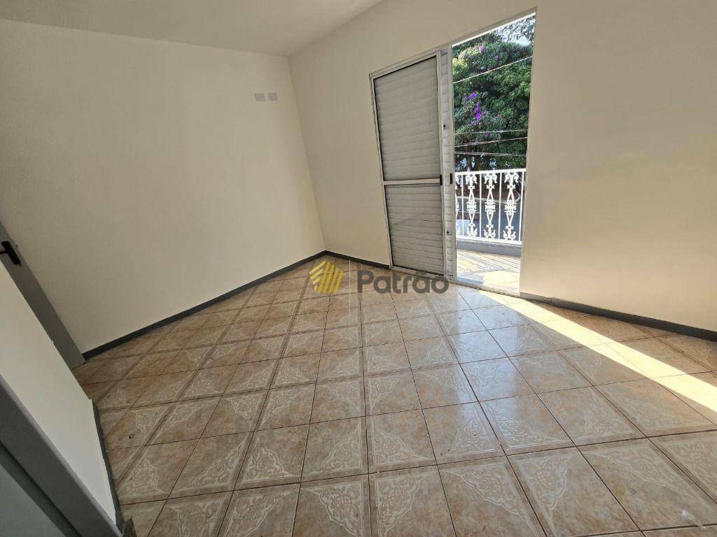 Sobrado à venda com 2 quartos, 174m² - Foto 33