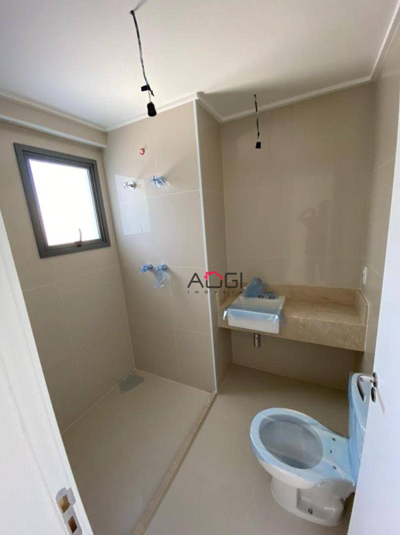 Apartamento à venda com 4 quartos, 181m² - Foto 17