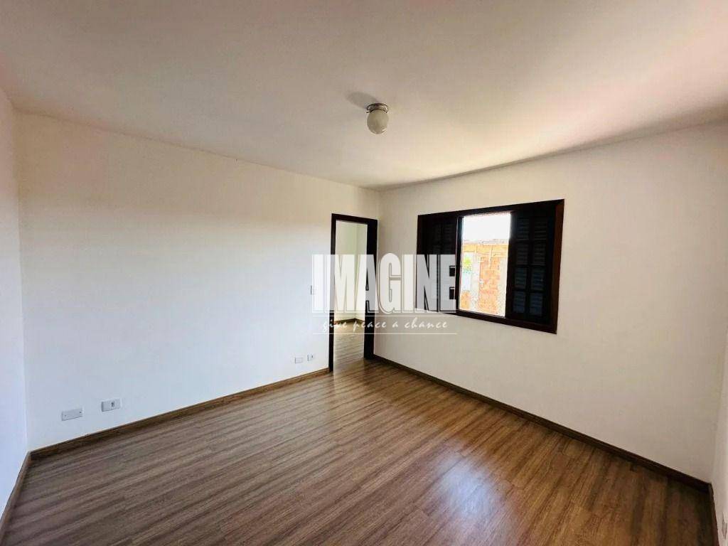 Casa à venda com 4 quartos, 340m² - Foto 7