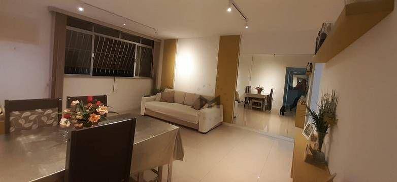 Apartamento à venda com 3 quartos, 110m² - Foto 1