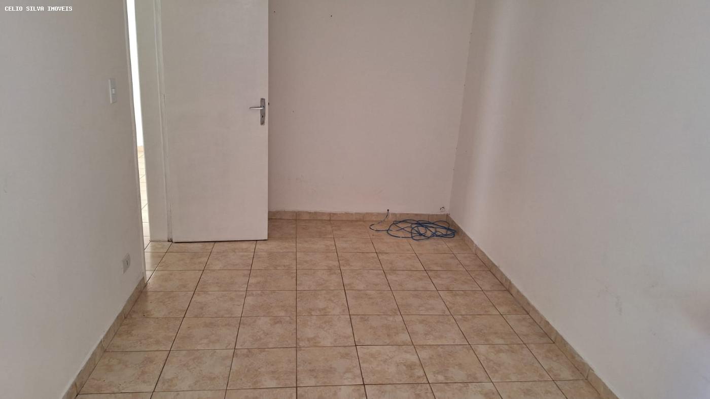 Apartamento à venda com 2 quartos, 55m² - Foto 7