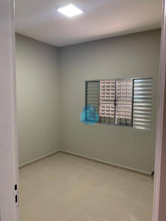 Casa à venda com 3 quartos, 170m² - Foto 17