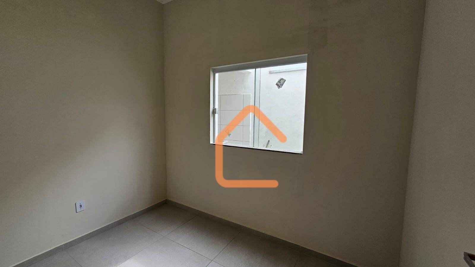 Casa à venda com 3 quartos, 90m² - Foto 17