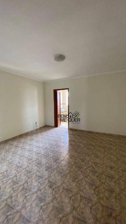 Sobrado à venda com 3 quartos, 277m² - Foto 27