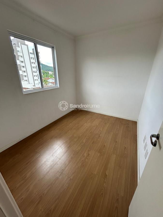 Apartamento à venda com 2 quartos, 66m² - Foto 8