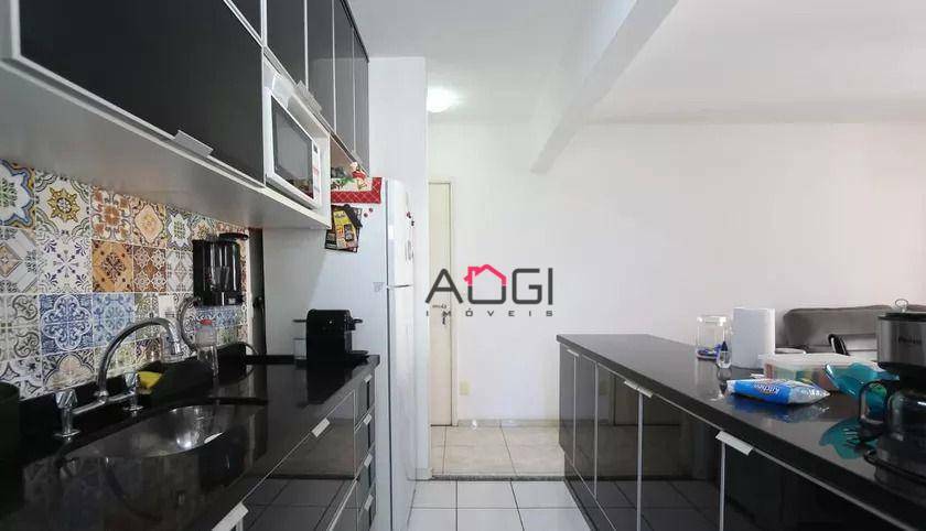 Apartamento à venda com 3 quartos, 69m² - Foto 9